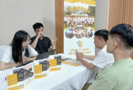 HỘI CHỢ VIỆC LÀM KẾT NỐI DOANH NGHIỆP VỚI LAO ĐỘNG LÀ THNAH NIÊN KHUYẾT TẬT