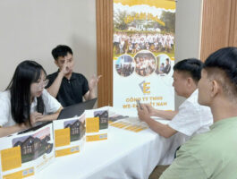 HỘI CHỢ VIỆC LÀM KẾT NỐI DOANH NGHIỆP VỚI LAO ĐỘNG LÀ THNAH NIÊN KHUYẾT TẬT